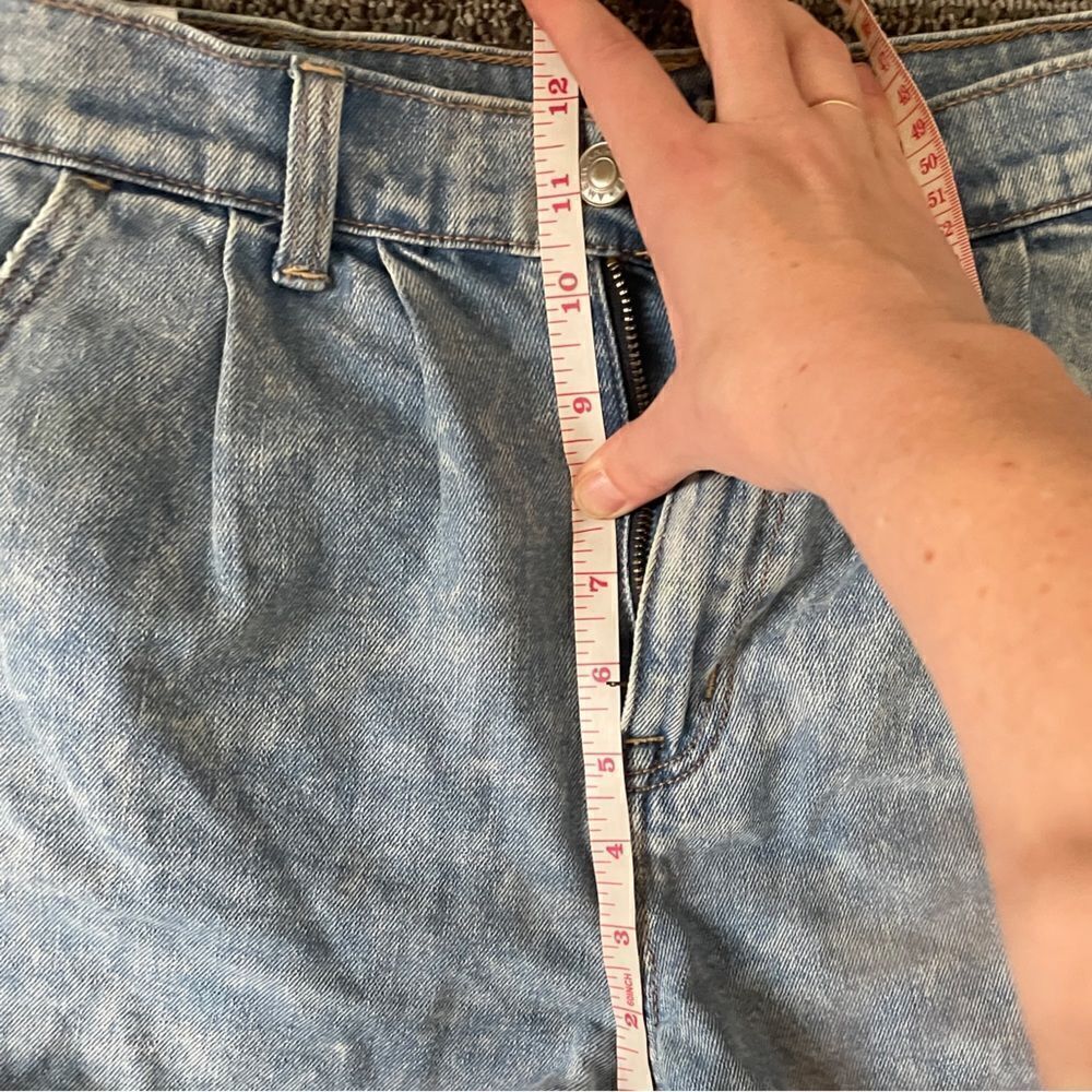 Hand Painted American Flag High Waist Denim Shorts 2 - Picture 10 of 12
